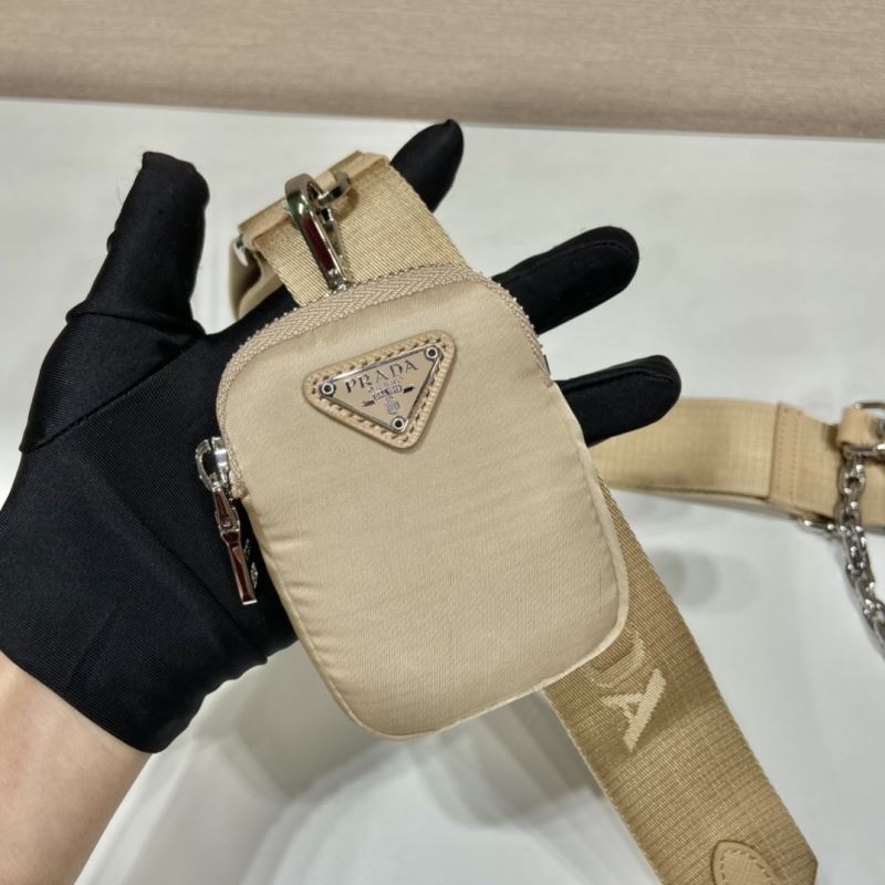 Pra*a hobo bags